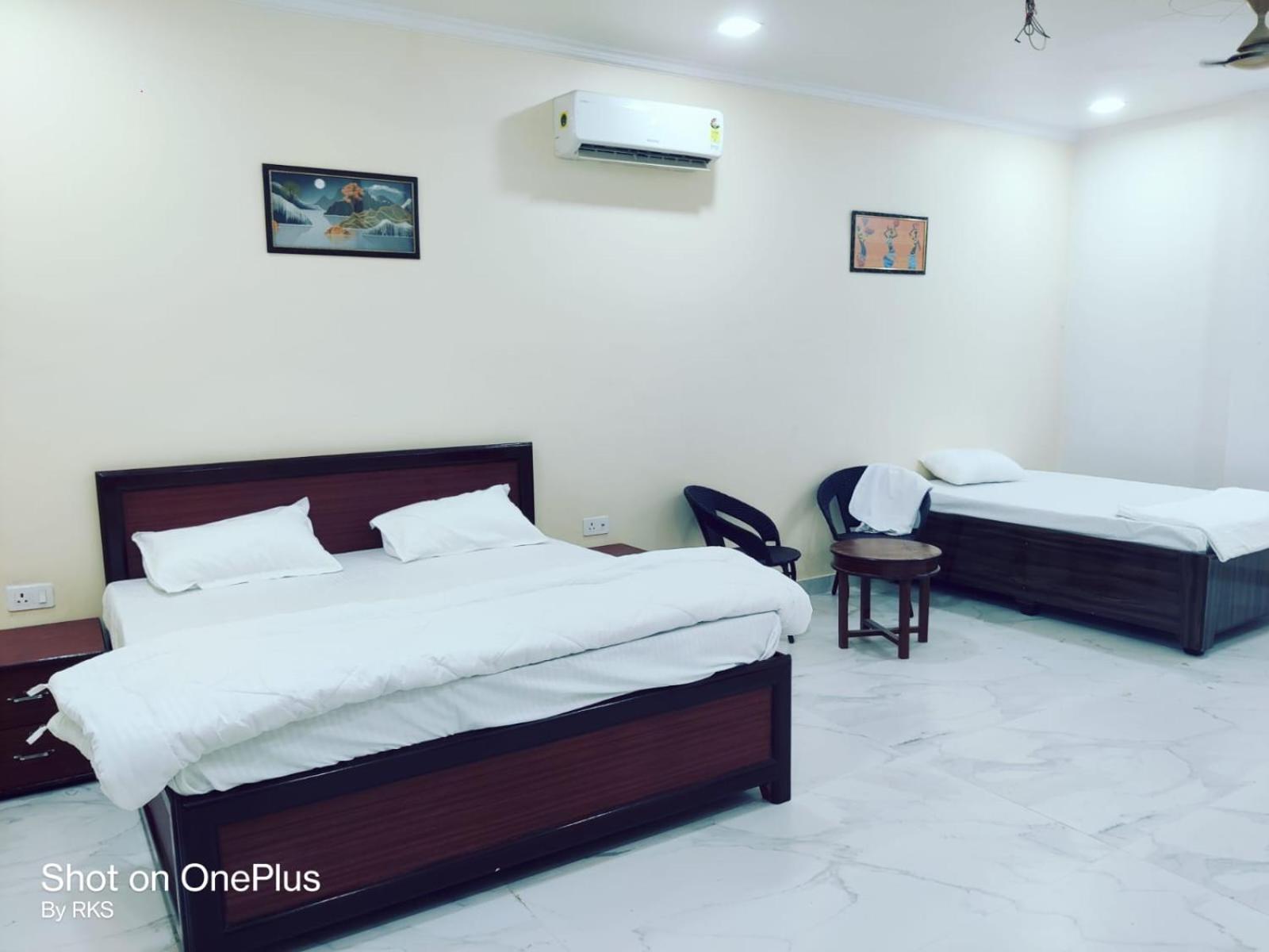 Osho Lifestyle Vila Lucknow Exterior foto